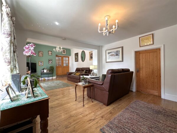 Tilney House, Eagle Road, North Scarle, Lincoln