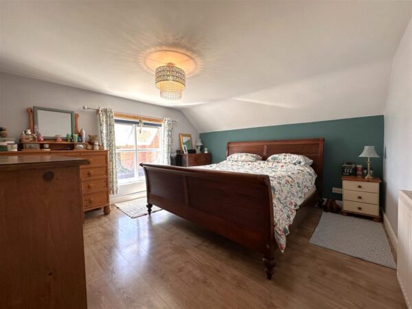 Tilney House, Eagle Road, North Scarle, Lincoln