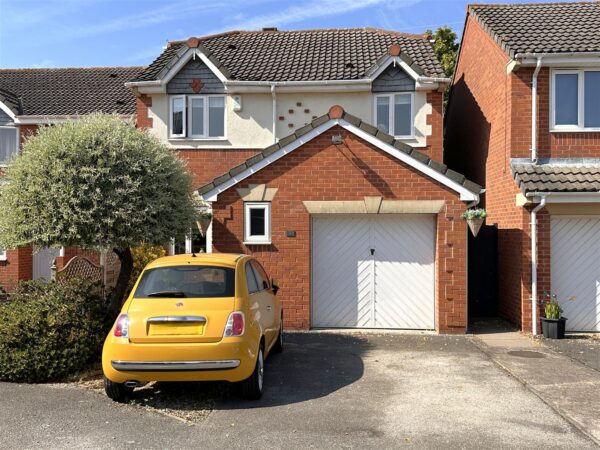 Howards Gardens, Balderton, Newark