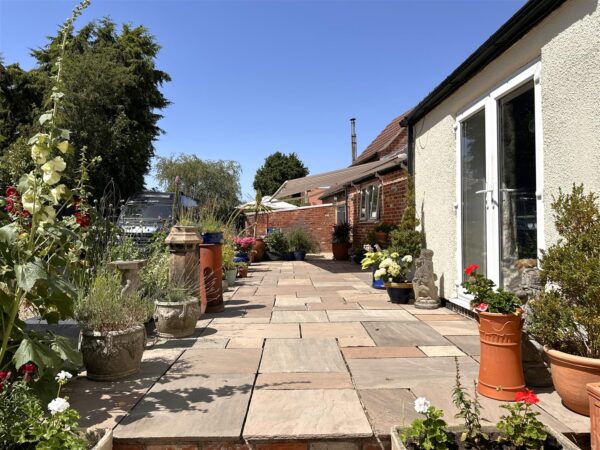 Tilney House, Eagle Road, North Scarle, Lincoln