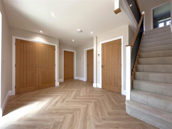 Station Road, Collingham, Newark
