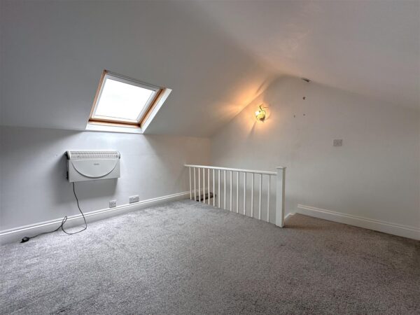 Newnham Road, Newark