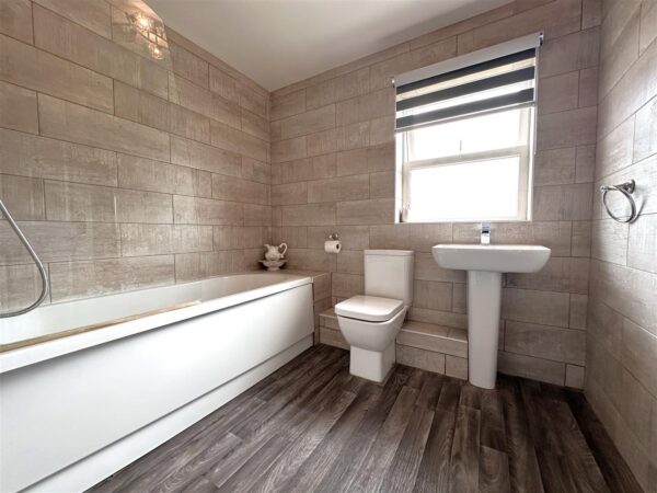Winstanley Drive, Newark