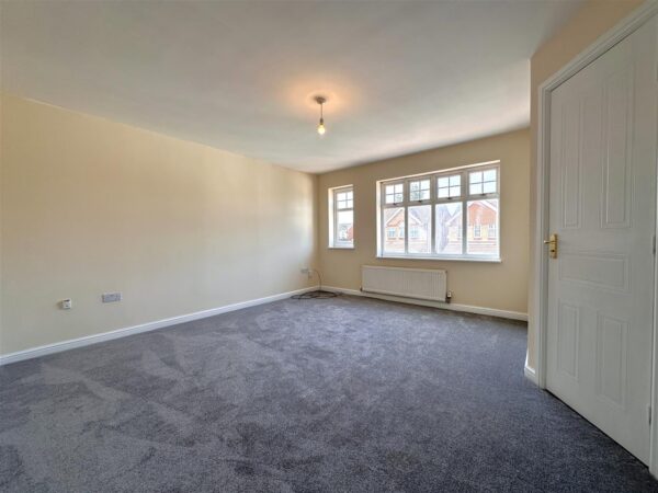 Cambridge Meadows, Newark