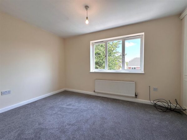 Cambridge Meadows, Newark