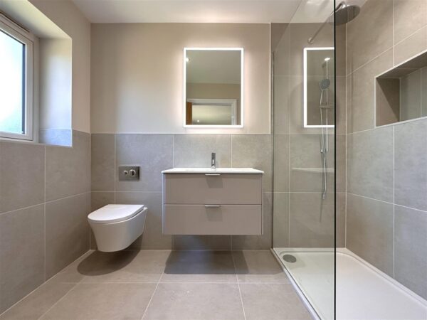 Station Road, Collingham, Newark