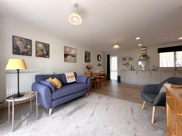 The Poppyfields, Collingham, Newark
