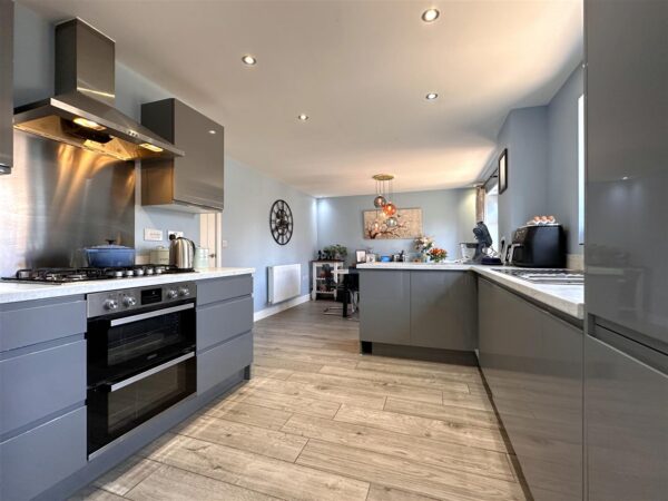 Spinners Way, Middlebeck, Newark