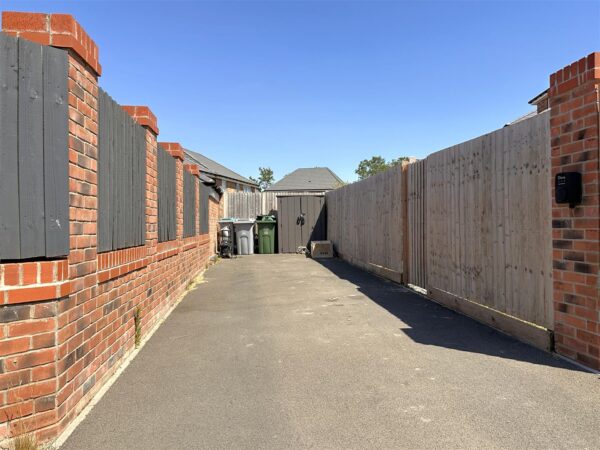 Digby Avenue, Fernwood, Newark