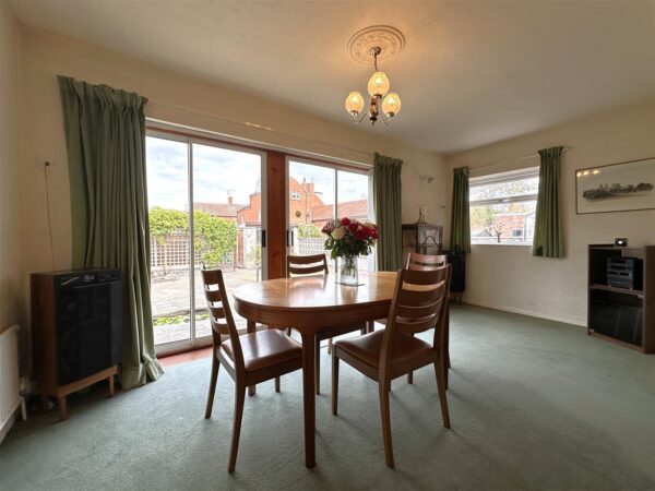 Orchard Way, Balderton, Newark