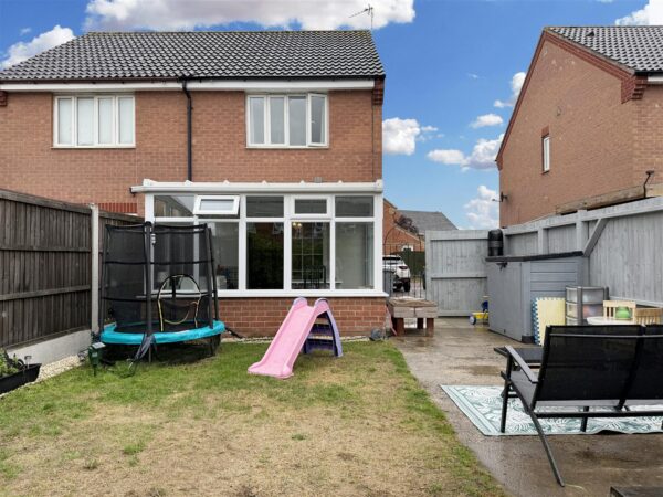 Hayside Avenue, Balderton, Newark