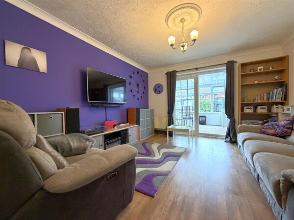Hayside Avenue, Balderton, Newark