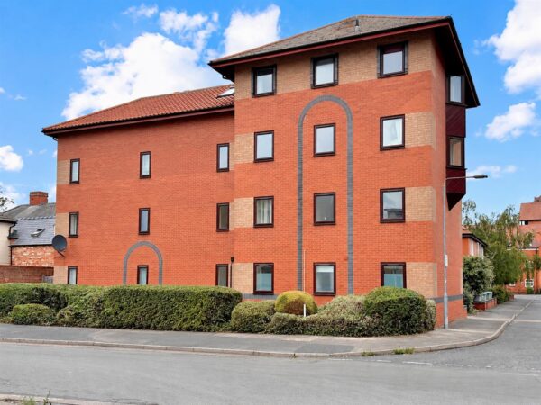 Castle Brewery Court, Newark