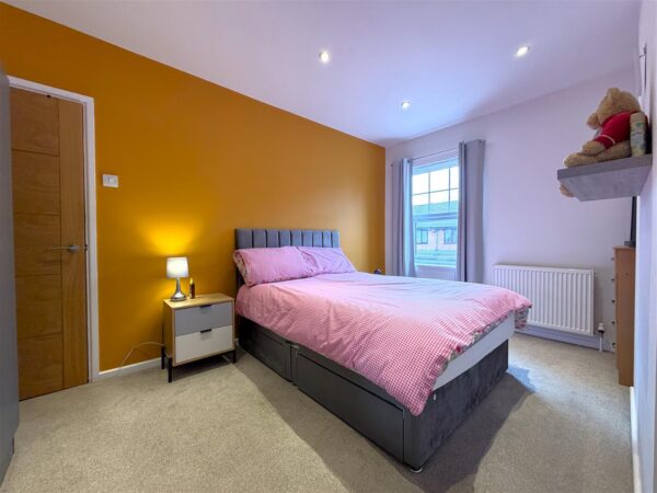 Grosvenor Road, Balderton, Newark