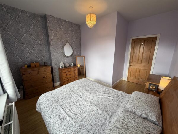 Coronation Street, New Balderton, Newark