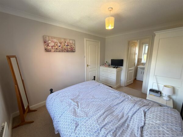 Southfield, Balderton, Newark