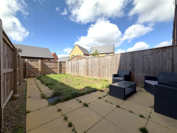 Pavilion Mews, Off Lord Hawke Way, Newark