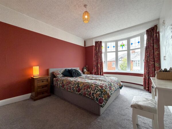 Somerset Lodge, Harewood Avenue, Newark