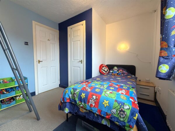 Hayside Avenue, Balderton, Newark