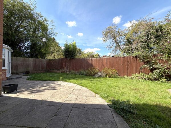 Southfield, Balderton, Newark
