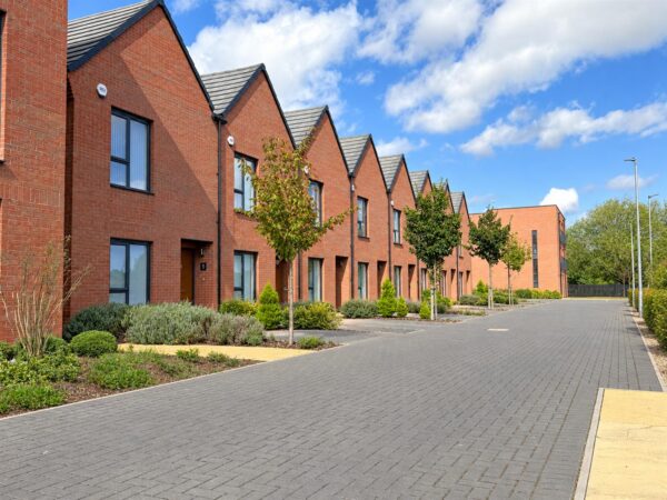 Pavilion Mews, Off Lord Hawke Way, Newark