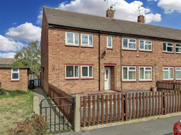 Ash Road, Newark