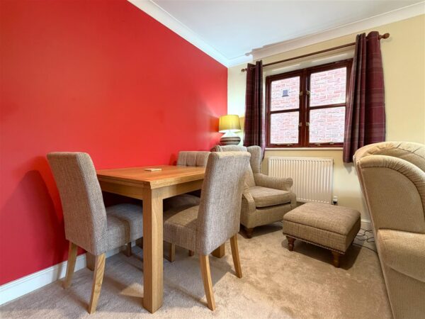Vicarage Gardens, Balderton, Newark