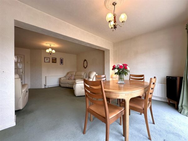 Orchard Way, Balderton, Newark