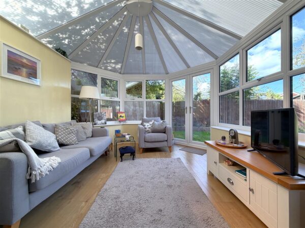 Southfield, Balderton, Newark