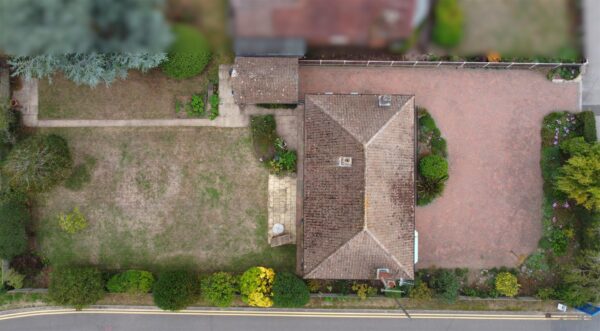 Cartref, Station Road, Collingham, Newark