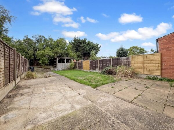 Marton Road, Newark