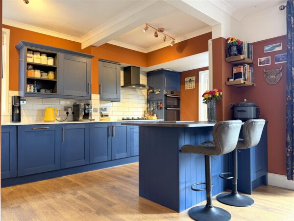 Somerset Lodge, Harewood Avenue, Newark
