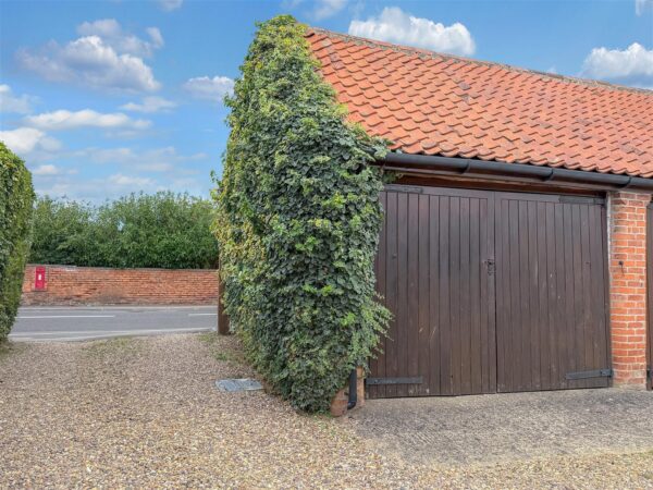 The Stables, Cleveland Farm, Main Street, Claypole, Newark