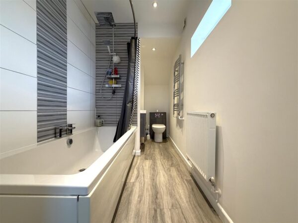 Grosvenor Road, Balderton, Newark