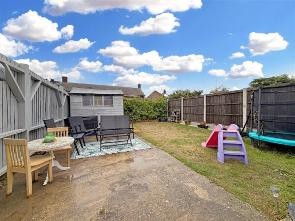 Hayside Avenue, Balderton, Newark