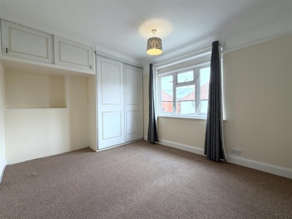 Marton Road, Newark