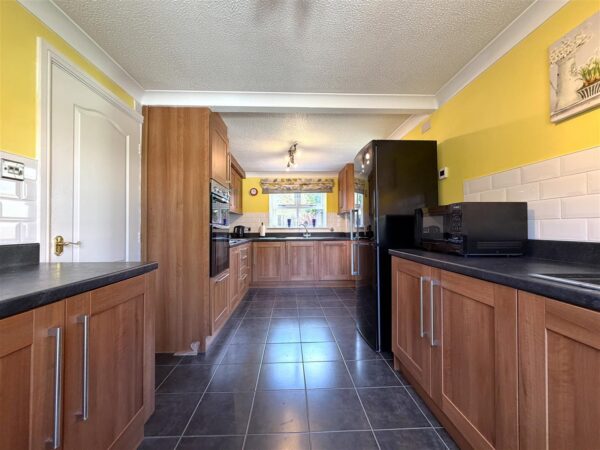 Southfield, Balderton, Newark