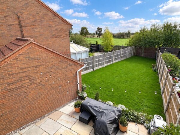 Cardinal Hinsley Close, Newark