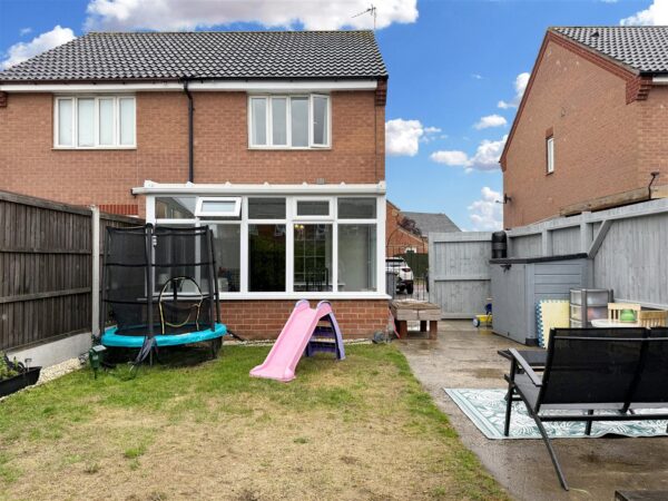 Hayside Avenue, Balderton, Newark