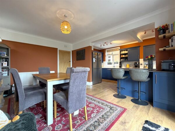 Somerset Lodge, Harewood Avenue, Newark