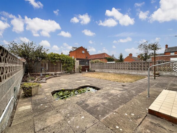 Orchard Way, Balderton, Newark