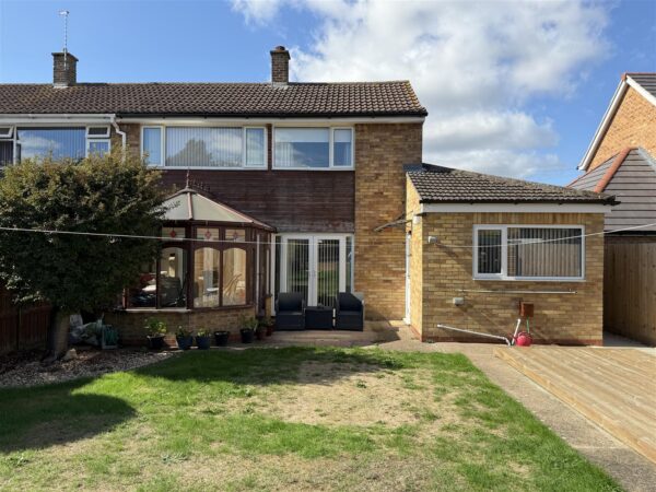 Tennyson Road, Balderton, Newark