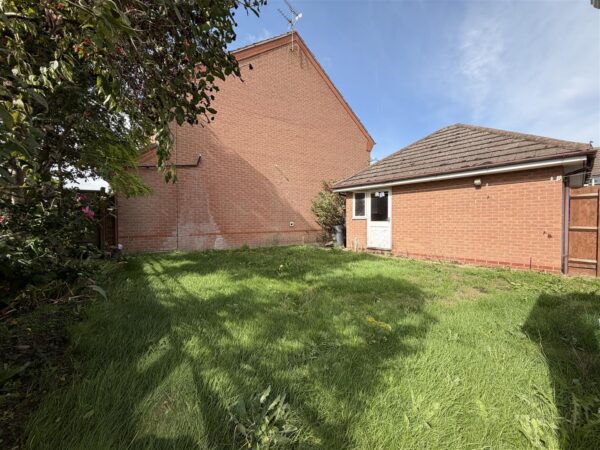 Mead Way, Balderton, Newark