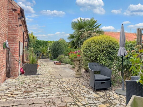 The Stables, Cleveland Farm, Main Street, Claypole, Newark