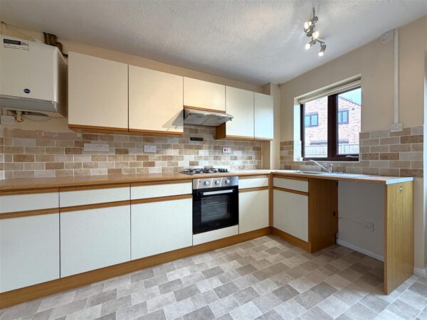 Waltham Close, Balderton, Newark