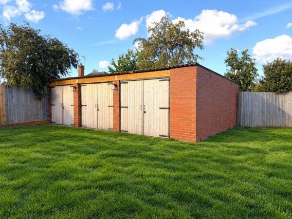 Village Way, Farndon, Newark