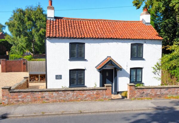 Jasmine Cottage, High Street, Collingham, Newark