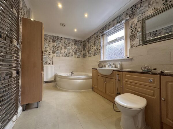 Se Quinta, Norwell Lane, Cromwell, Newark