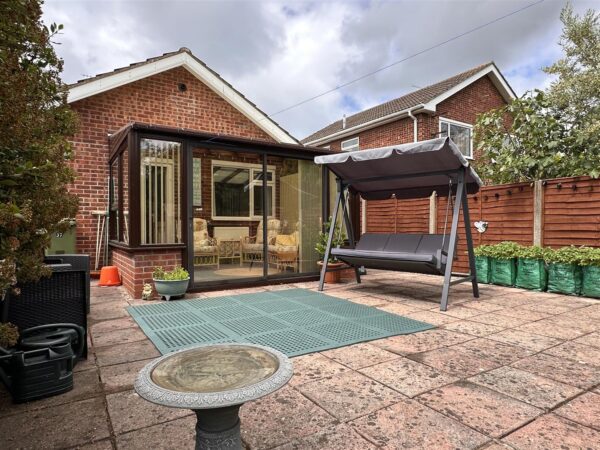 Queen Street, Balderton, Newark