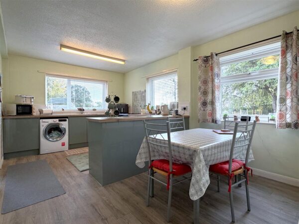 Ryecroft, Welbourn Road, Brant Broughton, Lincoln